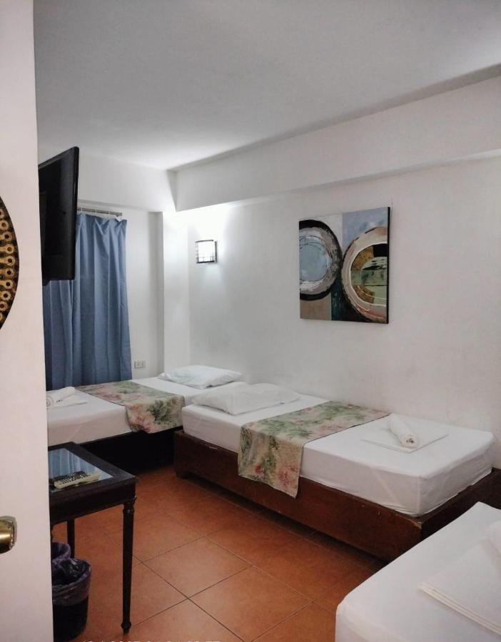 Boracay Ocean Bay Hotel Balabag  ภายนอก รูปภาพ