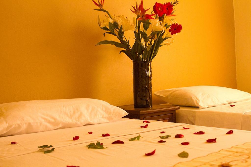 Boracay Ocean Bay Hotel Balabag  ภายนอก รูปภาพ